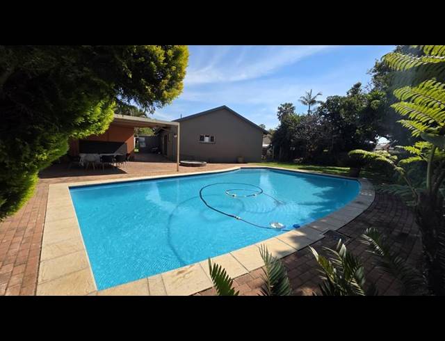 3 BEDROOM HOUSE FOR SALE IN SINOVILLE